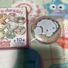 サンリオ　金バッジ　こぎみゅん