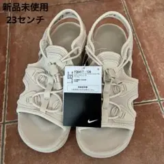【新品未使用】ナイキ エアマックス ココ 23センチ