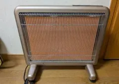日本遠赤外線株式会社 サンルミエ・エクセラ7 遠赤外線暖房器 N700L-GRのサムネイル