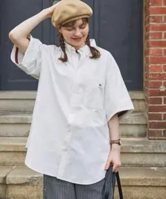 ビッグ　ナンバリング刺繍　ボタンダウン　半袖シャツ