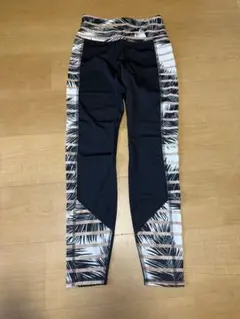 Item thumbnail for item aa2050cb-960b-4d82-8ca3-d7d56262e3ba