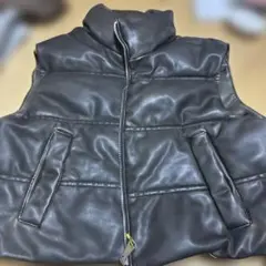 ZARAレザーベスト