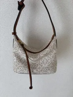 ロエベ LOEWE キュービィバッグ ハンドバッグ ナチュラル ブラウン