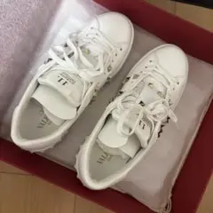 2026年最新】valentino スニーカー 厚底の人気アイテム - メルカリ