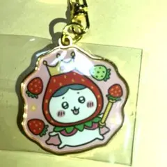 ちいかわ ハチワレ　福岡県あまおう　ダイカットキーホルダー