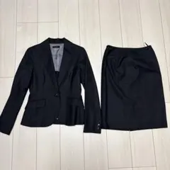 スーツ　ダークグレー　9号