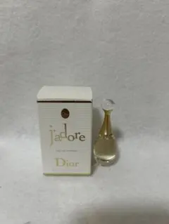 Dior J'adore エッセンス・ド・パルファン - メルカリ