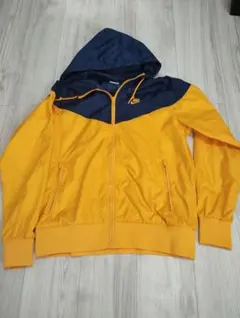 NIKE フード付きウィンドブレーカー イエロー/ネイビー