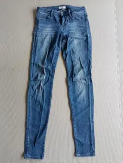 UNIQLO ウルトラストレッチジーンズ 24インチ