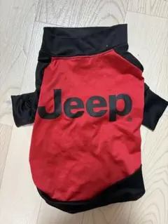 美品　Jeep 犬服 スポーティ 赤黒 Mのサムネイル