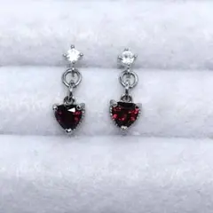 【情熱で成功を引き寄せる】仕事運・恋愛運を高めるガーネットピアス-261