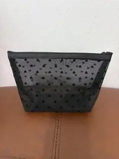 【美品】メッシュポーチ ハート柄 ブラック 透け感 コスメポーチ マチありのサムネイル