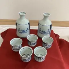 和風青い絵柄の酒器セット 徳利2個、杯5個、昭和レトロ