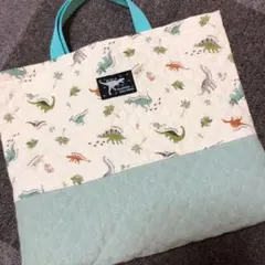 恐竜柄　レッスンバッグ　手提げバッグ