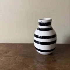 Kähler OMAGGIO 花瓶 白黒ストライプ