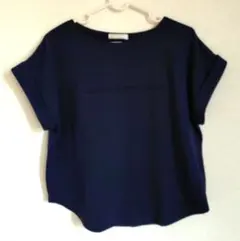 【美品】NICOLE white 半袖Tシャツ ネイビーのサムネイル