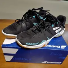 Babolat バドミントンシューズ　26センチのサムネイル