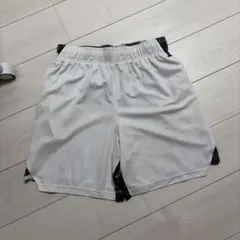 Under Armour スポーツウェア ショートパンツ