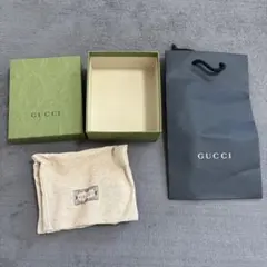 GUCCI ギフトボックス 緑色