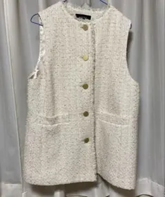 らんらん様専用 新品 アンタイトル　ファンシーツイードジレ　アイボリー　ベスト