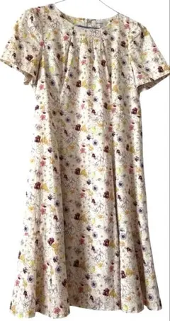 【美品】Aylesbury花柄フレアワンピ11号 1枚で決まる通勤オフィスコーデ