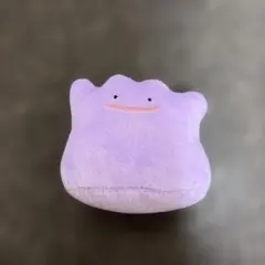 ポケモンセンター　メタモン　ぬいぐるみ　バッジのサムネイル