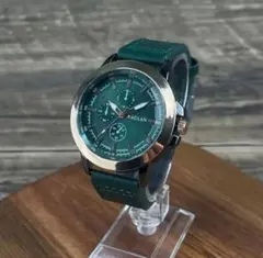 【訳あり新品】RAGLAN アナログ腕時計 グリーン【稼動品】