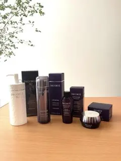 コスメデコルテ　空き容器　4点セット　箱付き