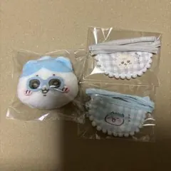 ちいかわ Chiikawa Baby ぬいぐるみおかおバッジ　よだれかけ