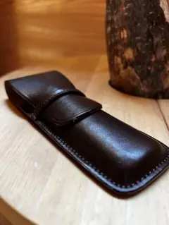 ダークブラウンレザーケース