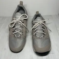 ✨洗浄済✨26cmKEEN キーン 防水スニーカー グレー トレッキングシューズ