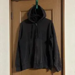 GAP ブラック　ジップパーカー