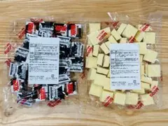 チロルチョコ　ミルク、チーズチョコのサムネイル