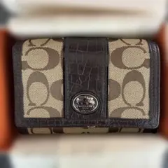 マ*福様 coach 財布　二つ折り　シグネチャー