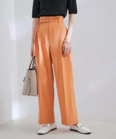 オレンジ ハイウエスト ワイドパンツ　（ベルト紐なし）のサムネイル
