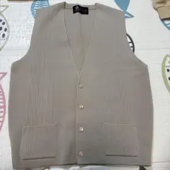 ウール100%ベージュ　ベスト