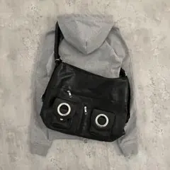 デリバティブさん専用】GIVENCHY黒レザー バングル - メルカリ