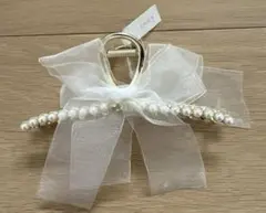 【新品】リボン付き　バレッタ　ヘアクリップ　パールのサムネイル