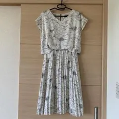【新品】ESPRITMUR ワンピース　総柄　花柄　きれいめ