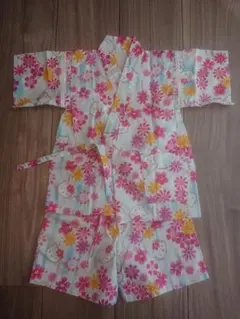 ハローキティ 甚平 90  女の子