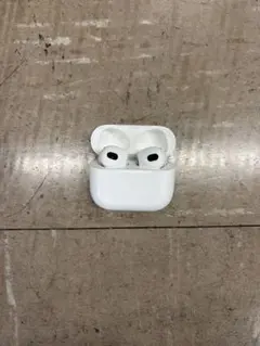 AirPods本体 ホワイト 充電ケース付き