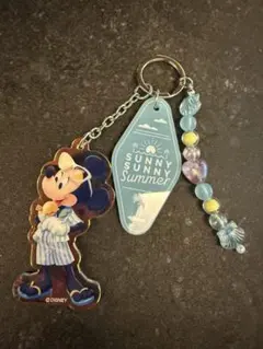 [匿名配送]ディズニーSUNNY SUNNY Sumer キーチェーン　ミッキー