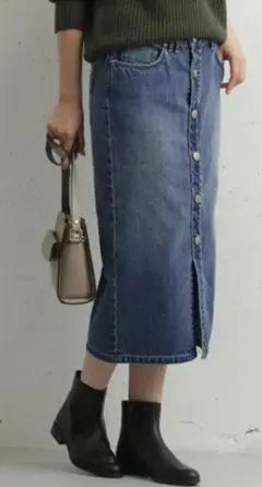 Moname 別注フロントボタンデニムスカート