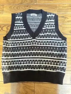 ニットベスト ブラック・ホワイト