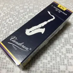 Item thumbnail for item 94bbf6c0-5e8d-43a7-964e-054d8047ec03