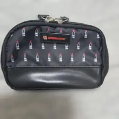 Attenir✕ ARTISAN & ARTISTノベルティ多機能スリムポーチのサムネイル