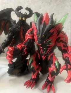 ウルトラ怪獣DXシリーズ２体まとめ売り『アークベリアル＆百体怪獣ベリュドラ