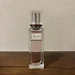 ミスディオール ブルーミング ブーケ ローラーパール 20ml