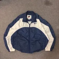 90s NIKE ナイロンジャケット　oldnike 短丈　　白タグ