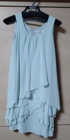 結婚式にもOK　ちょいフォーマルワンピース　淡いグリーン系